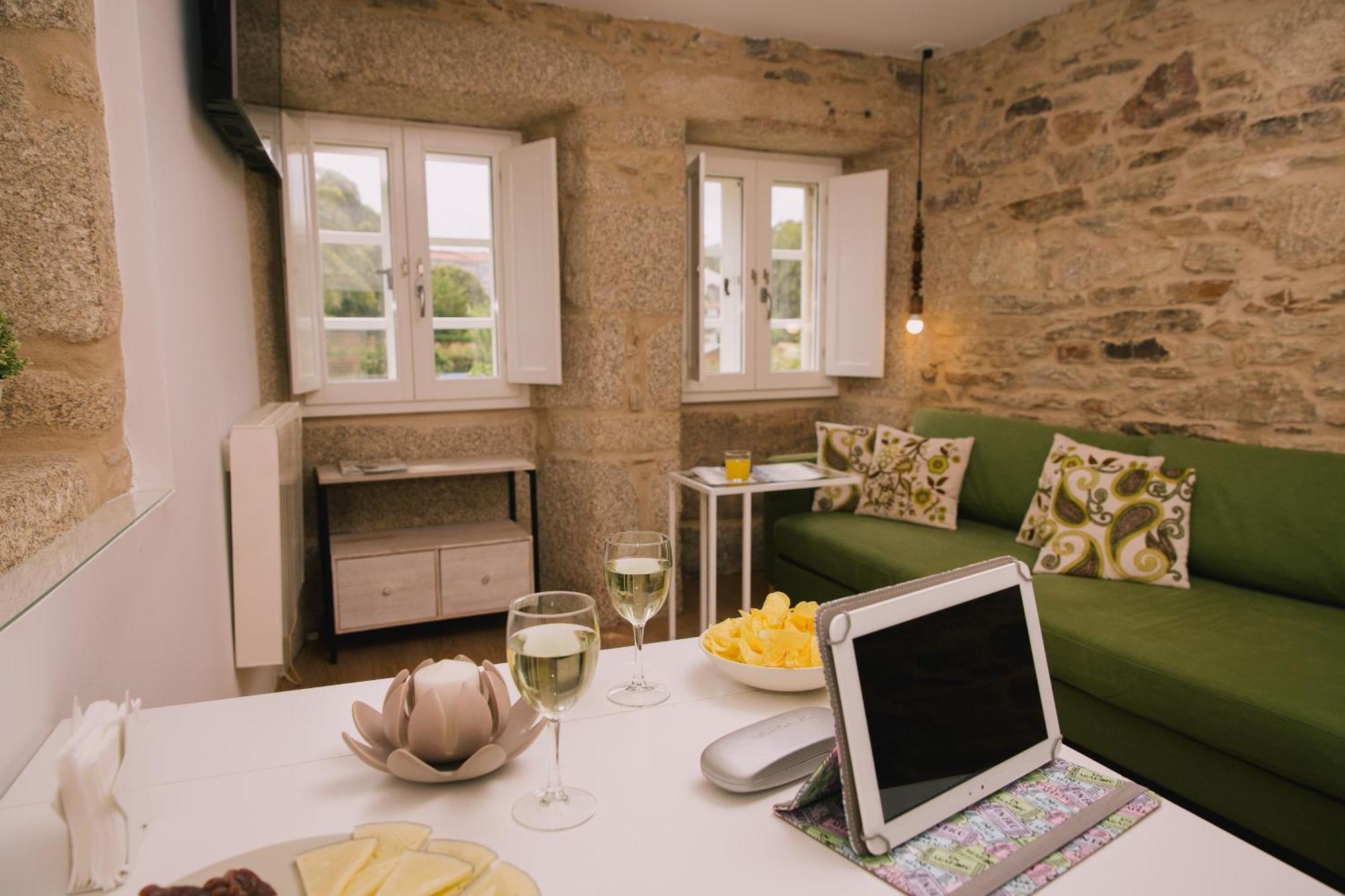 Roompedra Apartamentos Turisticos Santiago de Compostela Bagian luar foto
