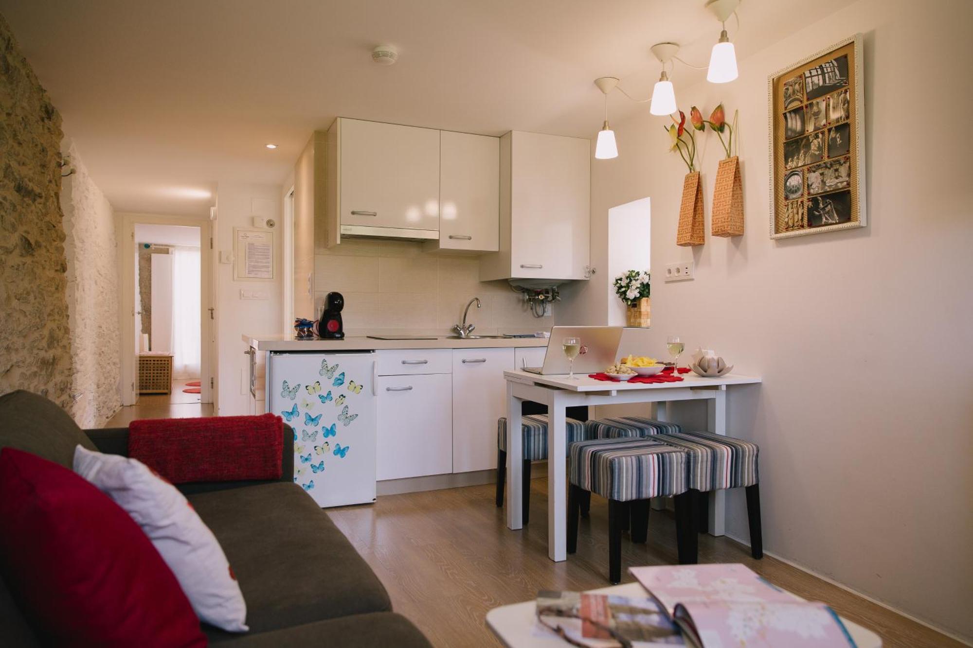 Roompedra Apartamentos Turisticos Santiago de Compostela Bagian luar foto